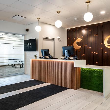 Quality Inn & Conference Centre Kingston Central Bagian luar foto